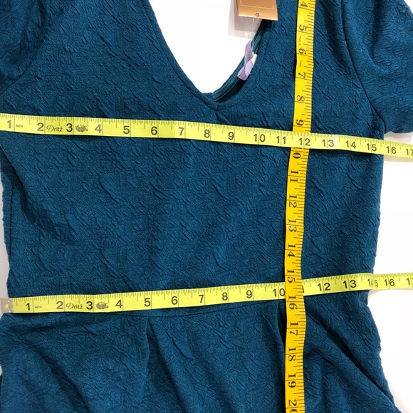 Alya Fit and Flare Bow Dress Size M NWT - Picture 5 of 7